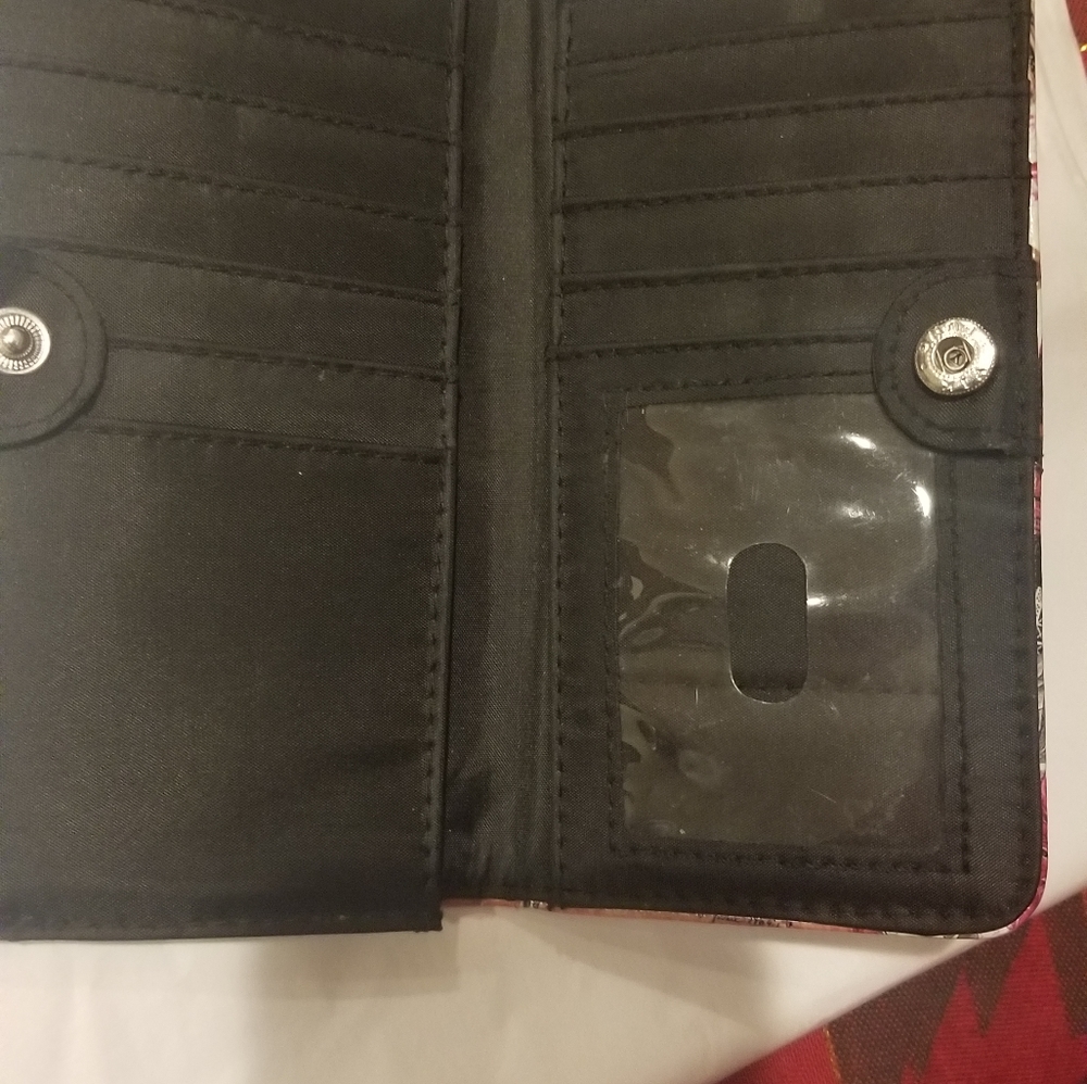Wallet - Picture 8 of 9